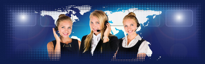 Inbound customer support agents with headsets